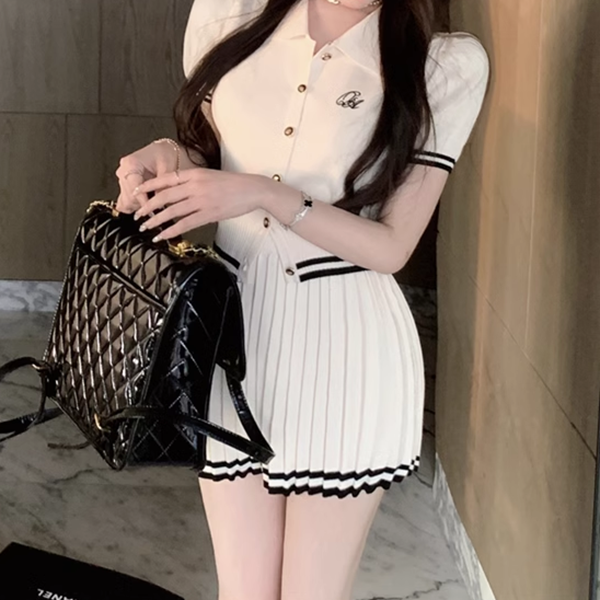 Short-Sleeved Knitted Top High Waist Pleated Skirt Set