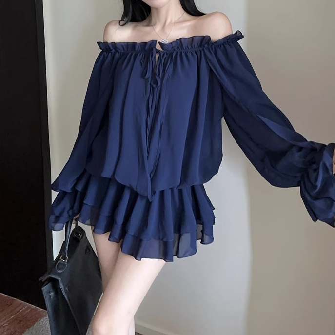 Chiffon Lantern Sleeve Loose Pleated Dress