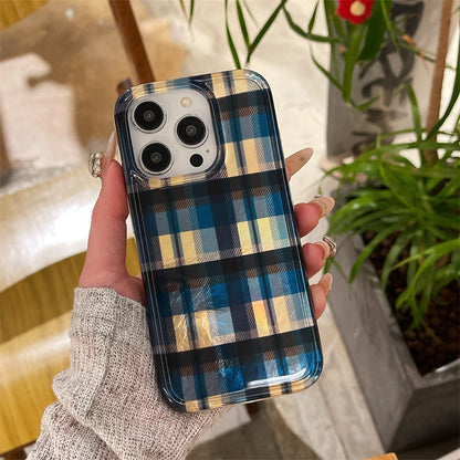 Contrast Color Plaid Pattern Silicone iPhone Case