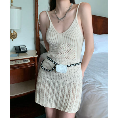 V-Neck Slim Apricot Knitted Suspender Dress