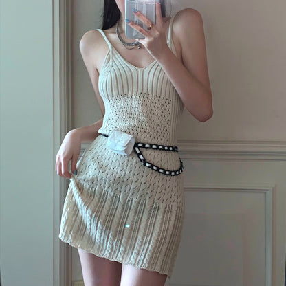 V-Neck Slim Apricot Knitted Suspender Dress