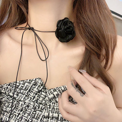 Three-Dimensional Camellia Tie Necklace