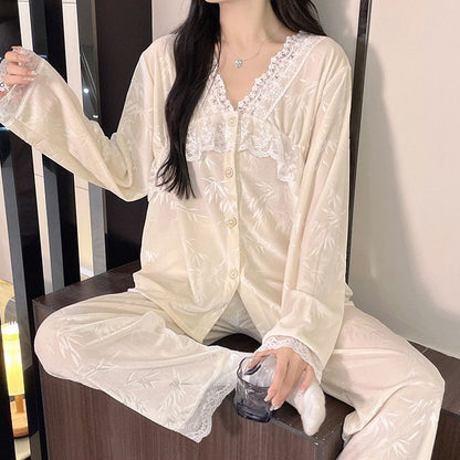 Lace Edge V-Neck Velvet Home Pajamas Set