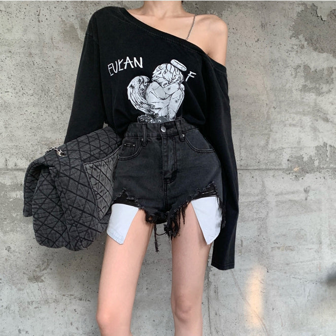 70% Slanted Collar Loose Off Shoulder Long Sleeve T-Shirt