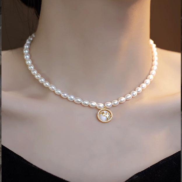 Pearl Star Pendant Clavicle Necklace