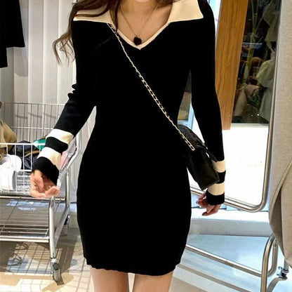 V-Neck Versatile Long-Sleeved Hip-Covering Knitted Dress