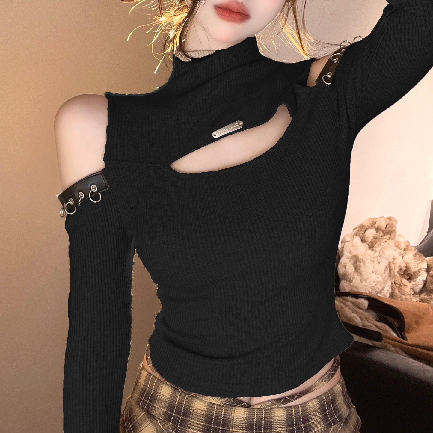 Long-Sleeved Slimming Hollow Sexy Sweater