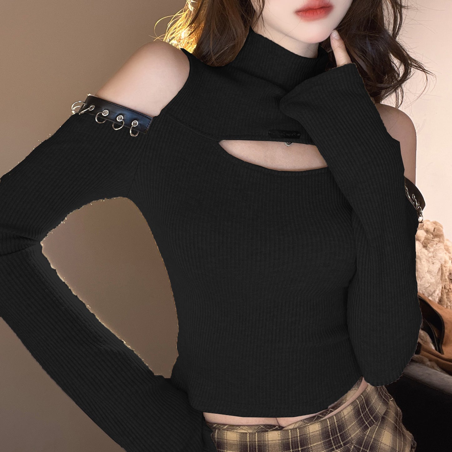 Long-Sleeved Slimming Hollow Sexy Sweater