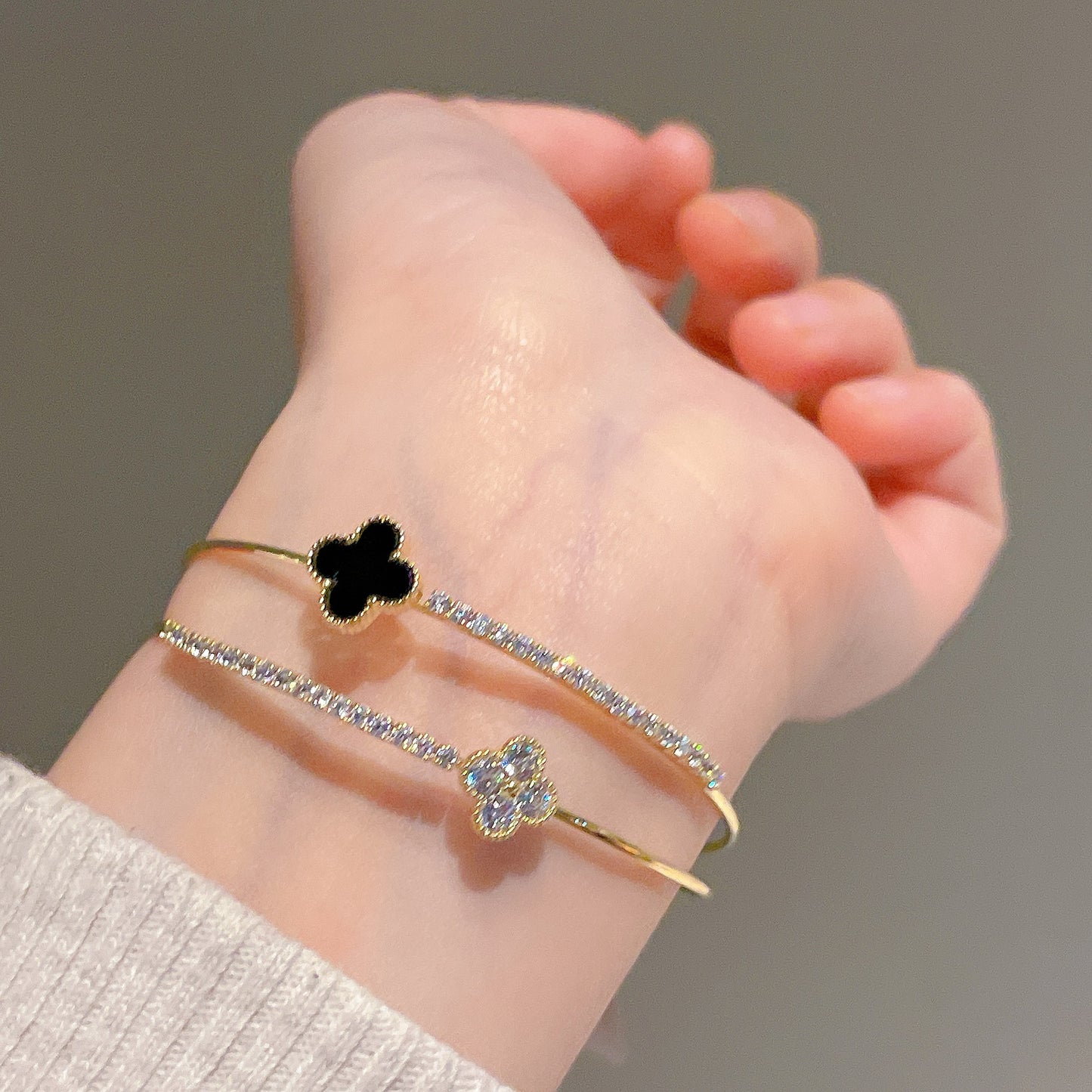 Double Flower Clover Bracelet