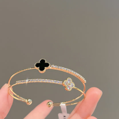 Double Flower Clover Bracelet