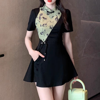 Two-Piece Floral Dress And Shorts With Slim Waist And Elegant Splicing