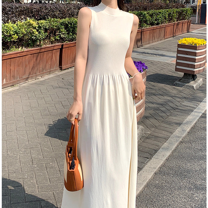 Round Neck Sleeveless Waist Slim Knit Dress