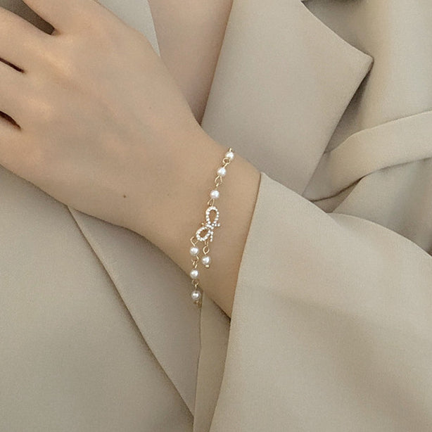 Bow Rhinestone Pearl Alloy Fashion Bracelet