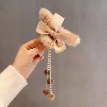 Bow Plush Pearl Tassel Shark Hair Clip