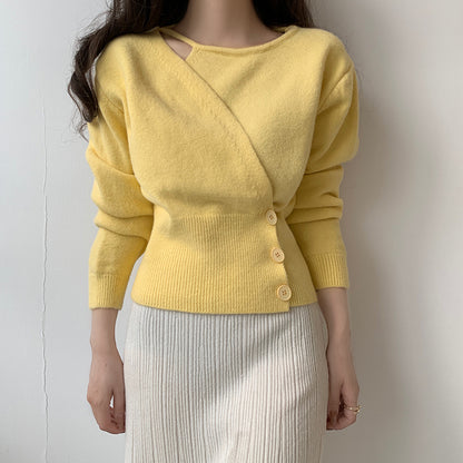 Waist-In Fake Two-Piece Three-Button Knit Sweater