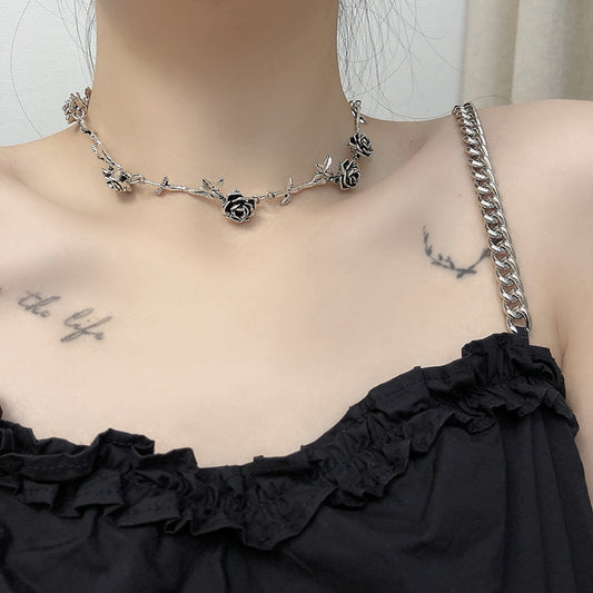 Vintage Punk Trend Rose Necklace