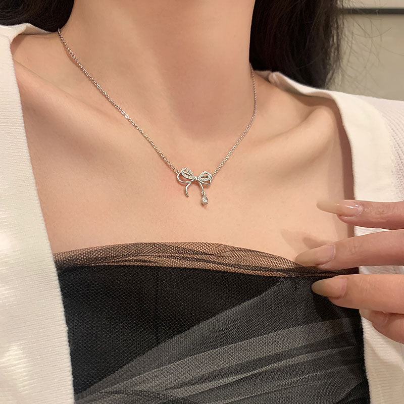 Bow Knot Light Luxury Zircon Pendant Sweet Clavicle Necklace